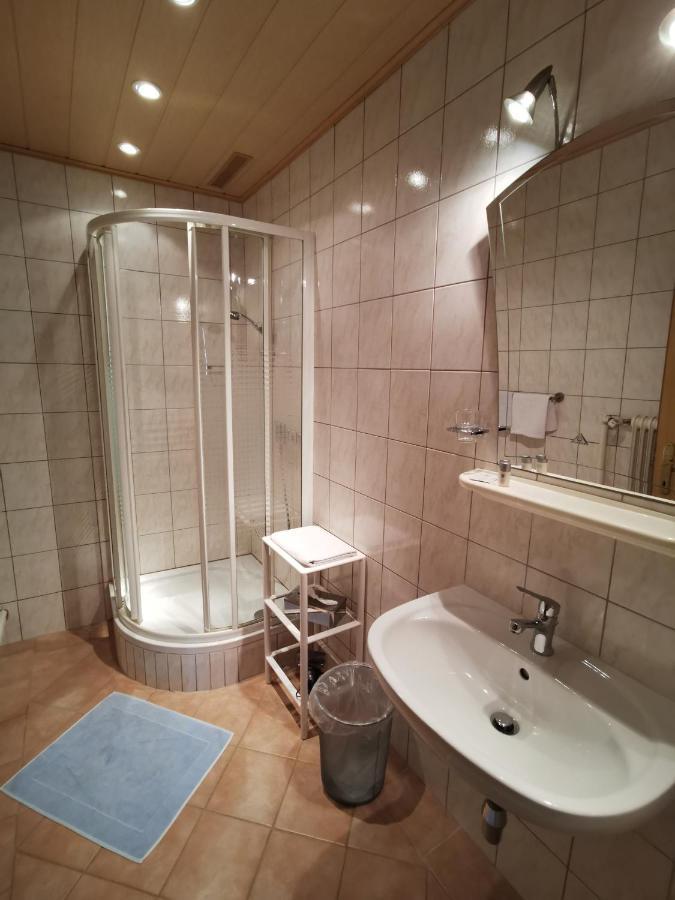 Gasthof Zur Sonne Uebelbach Bagian luar foto